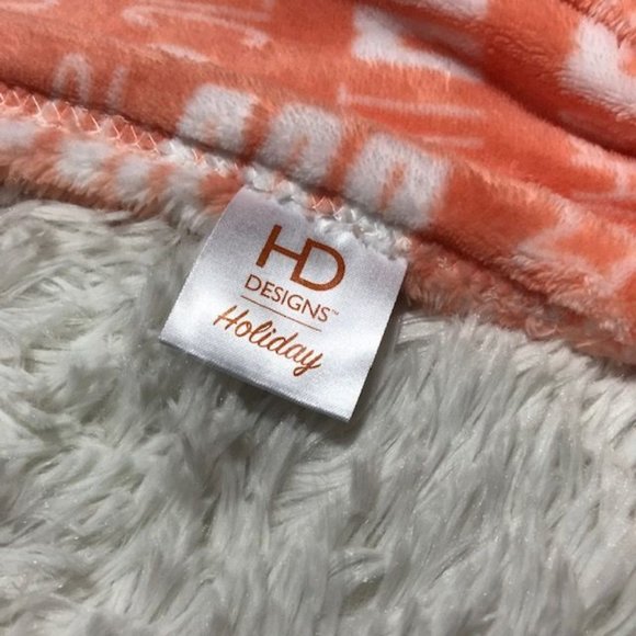 HD Designs Spooktacular Creamsicle White Plush Throw Blanket - Picture 5 of 6